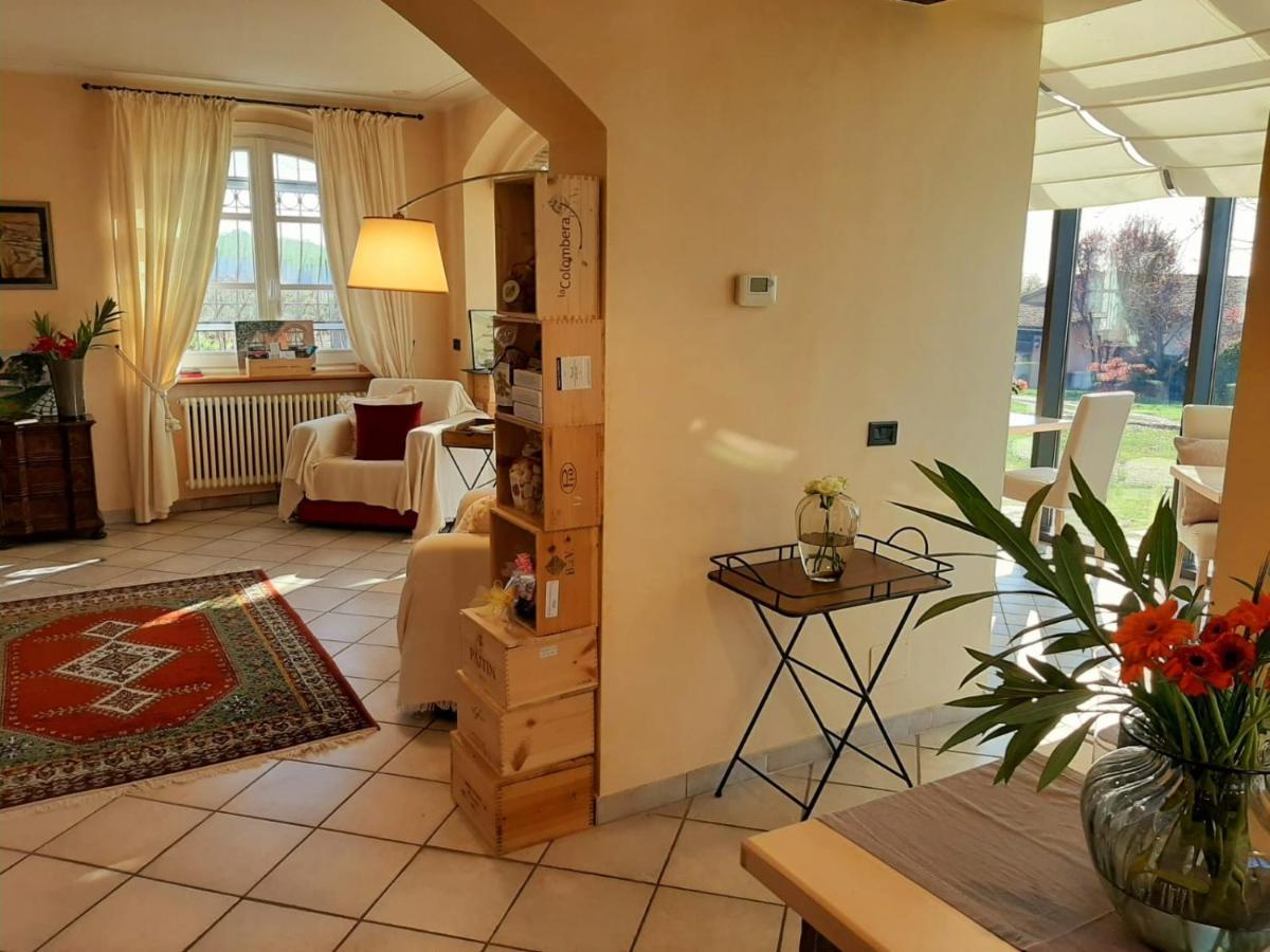 Relais Juliette Hotel La Morra Eksteriør billede